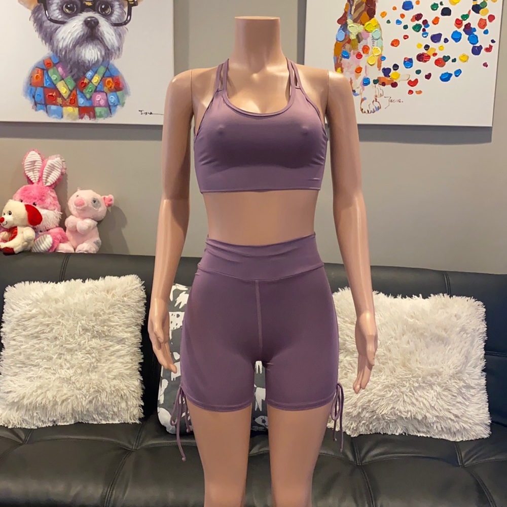 Astoria Activewear two piece lavender ruched booty active short set co ord